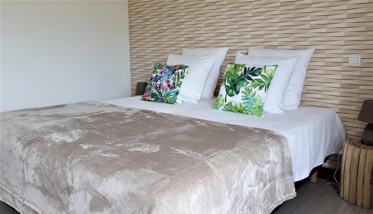 Hostel Les Terrasses Du Roc Saint-André-de-Roquepertuis Εξωτερικό φωτογραφία